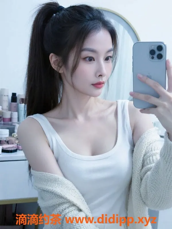 北京楼凤-朝阳小红桃，166身高多情少妇，600元起服务