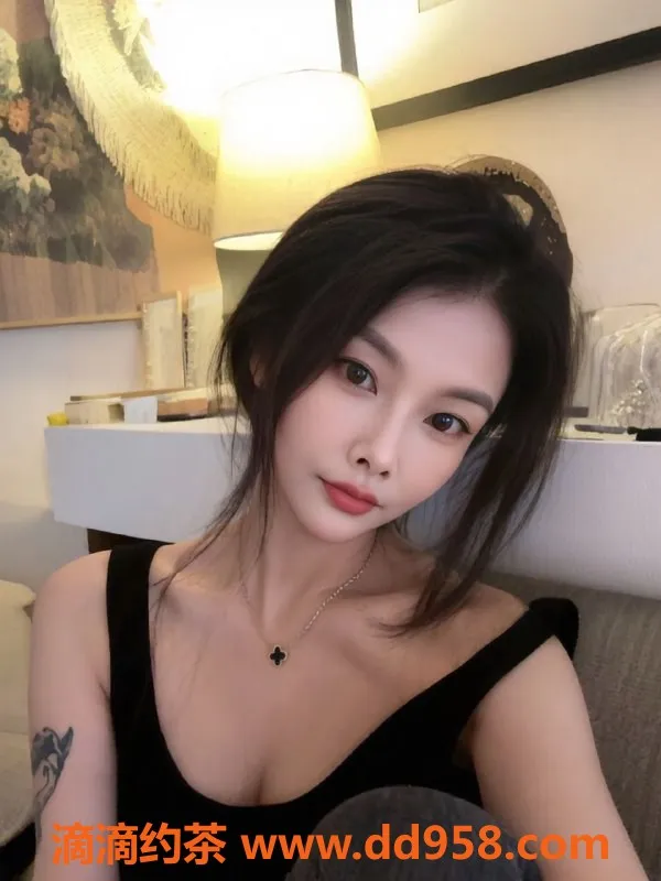 北京楼凤-朝阳小红桃，166身高多情少妇，600元起服务