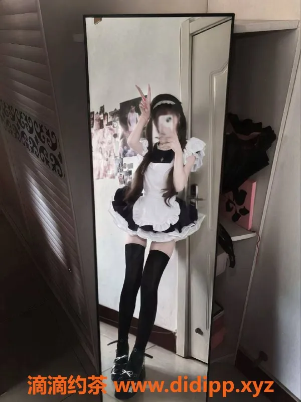 成都楼凤-武侯区贝贝，7P大奶嫩妹，课时费优惠中！