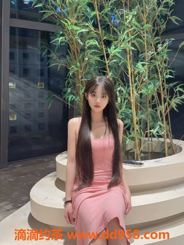 中山楼凤-石岐19岁雨桐，胸围36B，服务优质