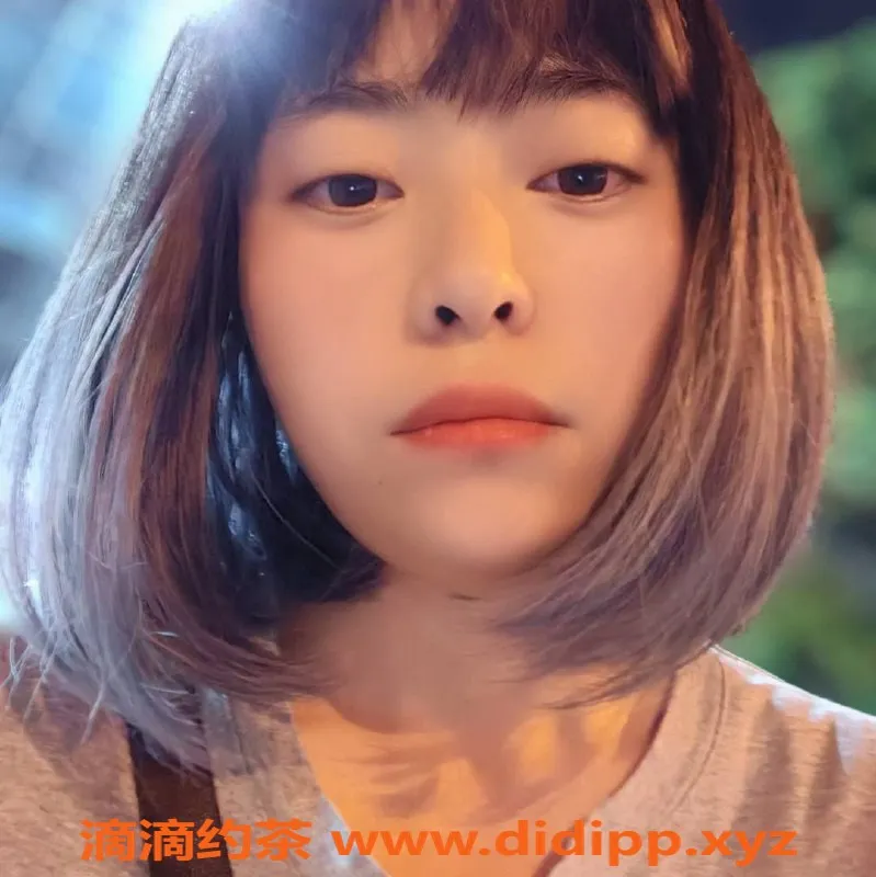 温州上门服务-瓯海小小，26岁胸围34C服务好，4/P