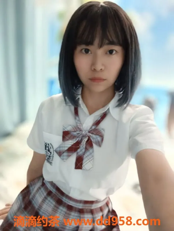 温州上门服务-瓯海小小，26岁胸围34C服务好，4/P