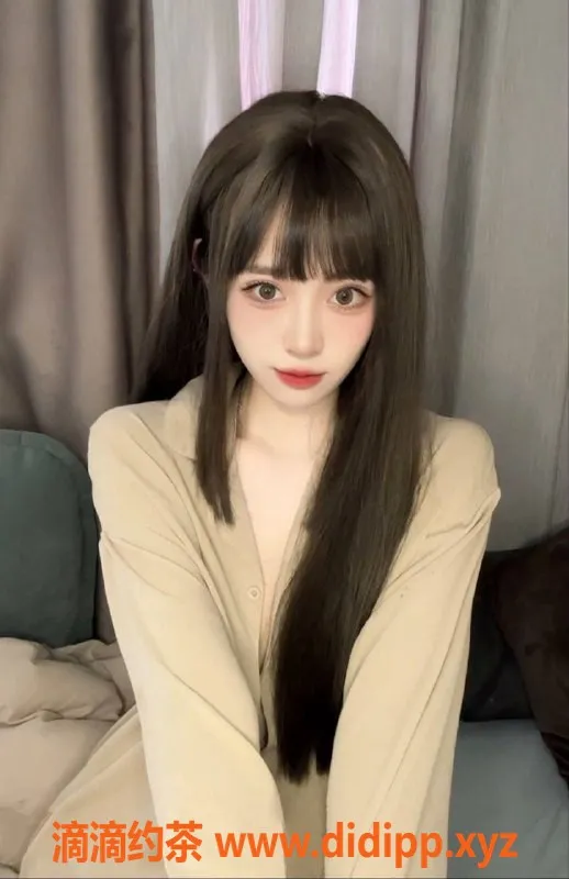 广州楼凤-白云173cm高挑甜甜，23岁主动服务等你来体验