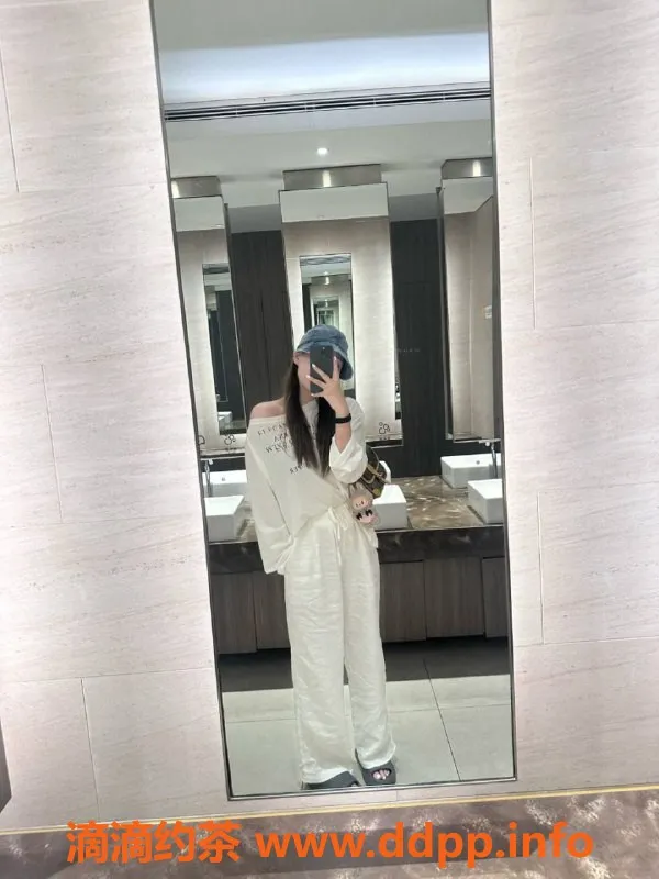 广州楼凤资源信息,白云173cm高挑甜甜，23岁主动服务等你来体验