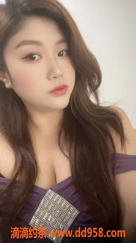 广州楼凤-天河23岁极品朵朵，身高165cm，38C胸围