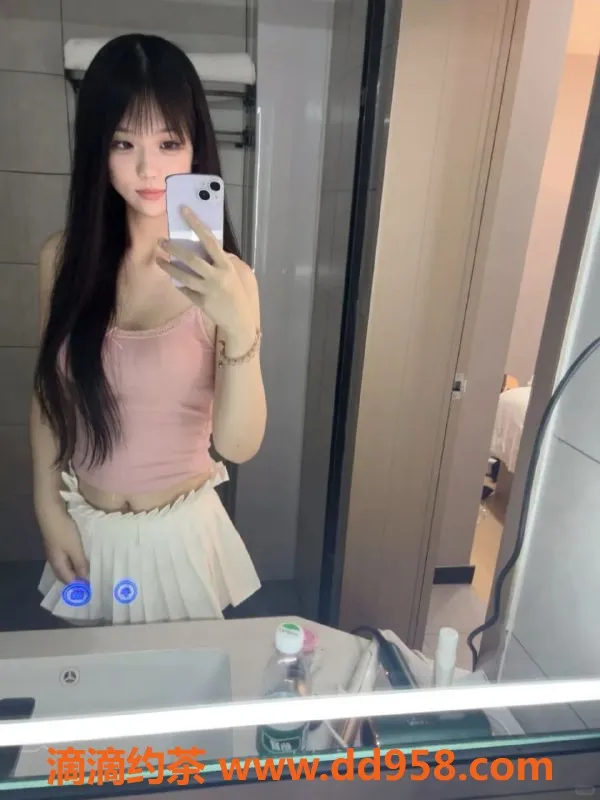 常州楼凤资源信息,武进嫩妹安安170cm C罩杯，服务多样只需600元起