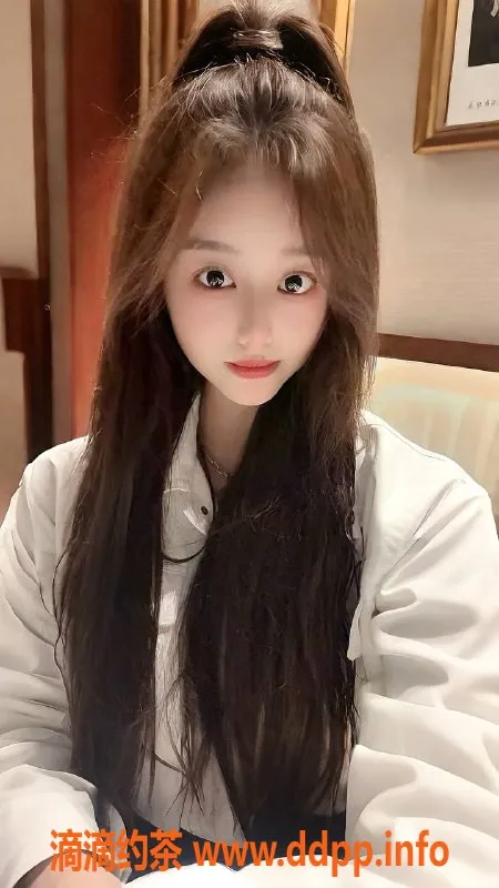 嘉兴楼凤-嘉兴冰冾，18岁在校生，162cm身材，85斤上门服务