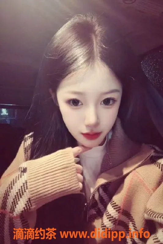 南通楼凤资源信息,南通悦玺然然，18岁166高B80，低价服务等你来体验！