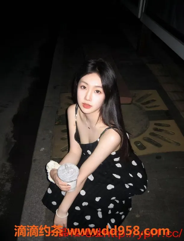 常州楼凤资源信息,常州23岁嫩妹，口活强，服务多样，800元体验