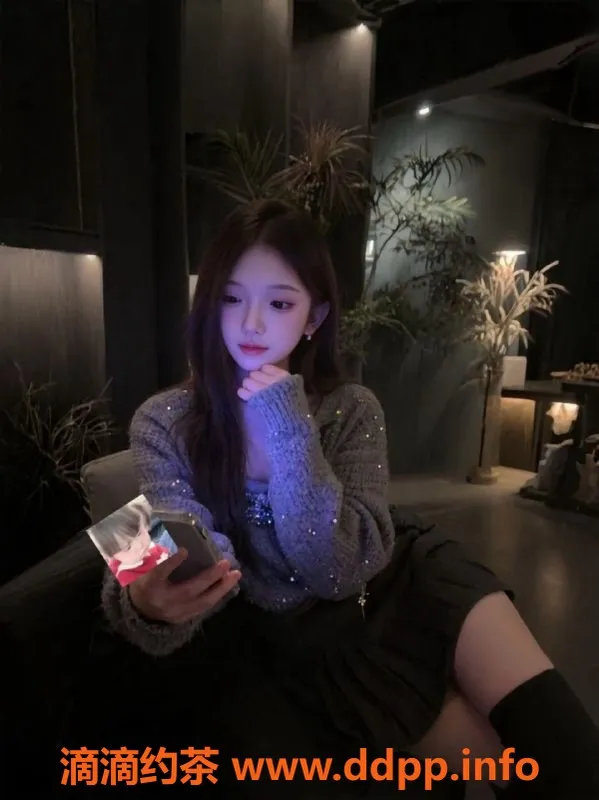 常州楼凤资源信息,武进名媛，165高90重，陪浴服务超赞！