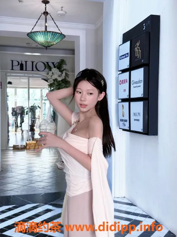 青岛楼凤-青岛市北区兼职洗吹座，丝袜情趣制服等你体验