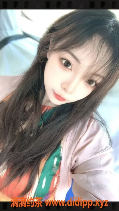 常州楼凤-新北曼哈顿甜甜，165cm嫩妹陪浴服务