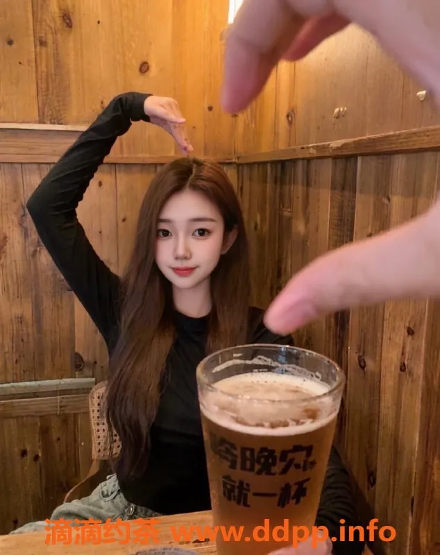 无锡楼凤-桐桐【梁溪区】高颜值陪浴服务，肤白貌美！