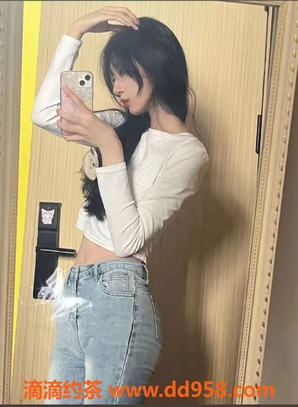 常州楼凤资源信息,武进萝莉嫩妹，160高88重，低价陪浴