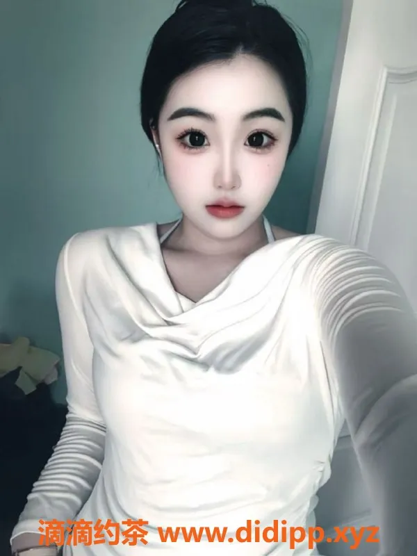 常州楼凤资源信息,武进大胸嫩妹，175cm 110斤，600元起