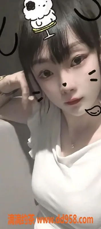 中山楼凤-中山港口三位优质小姐服务，300快餐优惠等你来！