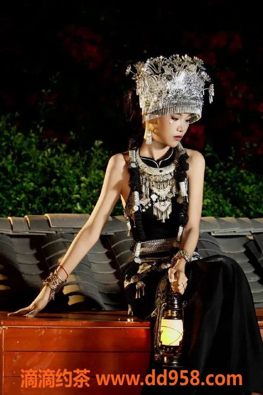 中山楼凤资源信息,东区可可，18岁女神，胸围36B，服务优质