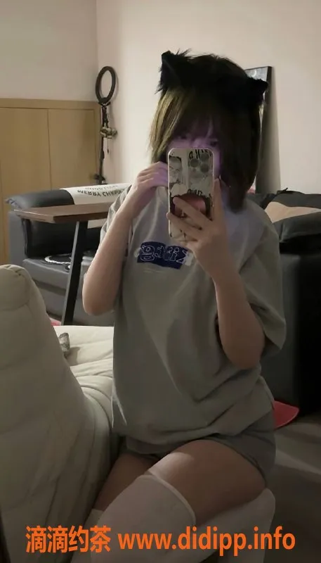 扬州楼凤-泰州海陵糖朵，短发娇小妹，服务一流