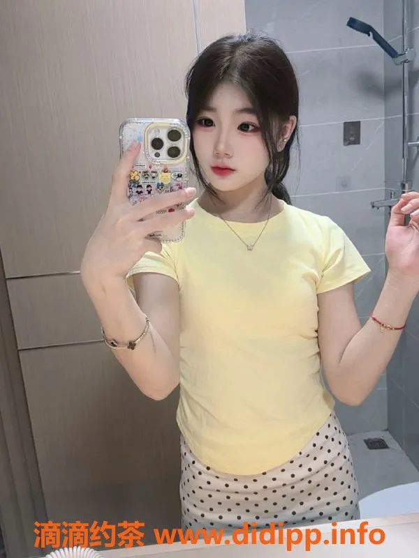 常州楼凤资源信息,武进国宾府嫩妹琳琳，165高90重，陪浴服务