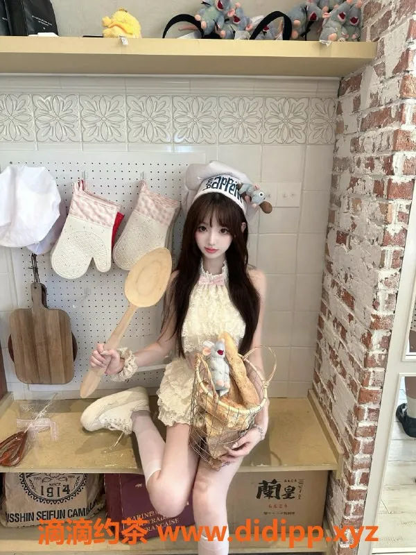 无锡楼凤-惠山区小女仆，04岁，160cm，高颜值服务，1200起