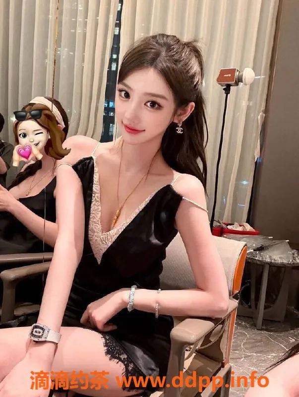 青岛楼凤-青岛市北区兼职洗吹座服务，免费丝袜情趣制服