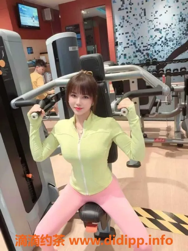 常州楼凤-新北曼哈顿幼师兼职 御姐陪浴服务