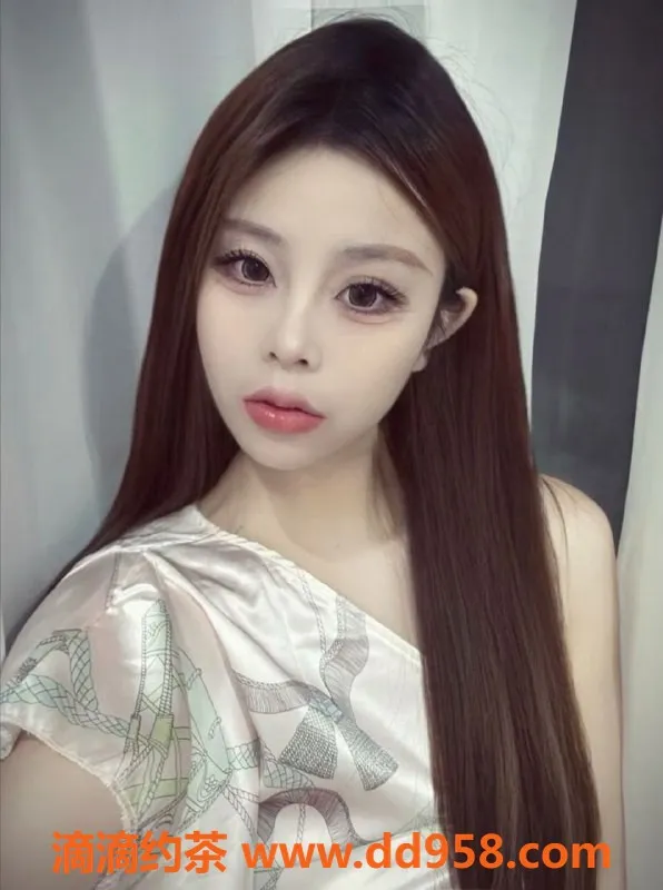 常州楼凤-武进奶盖 165cm嫩妹 接待服务只需800元