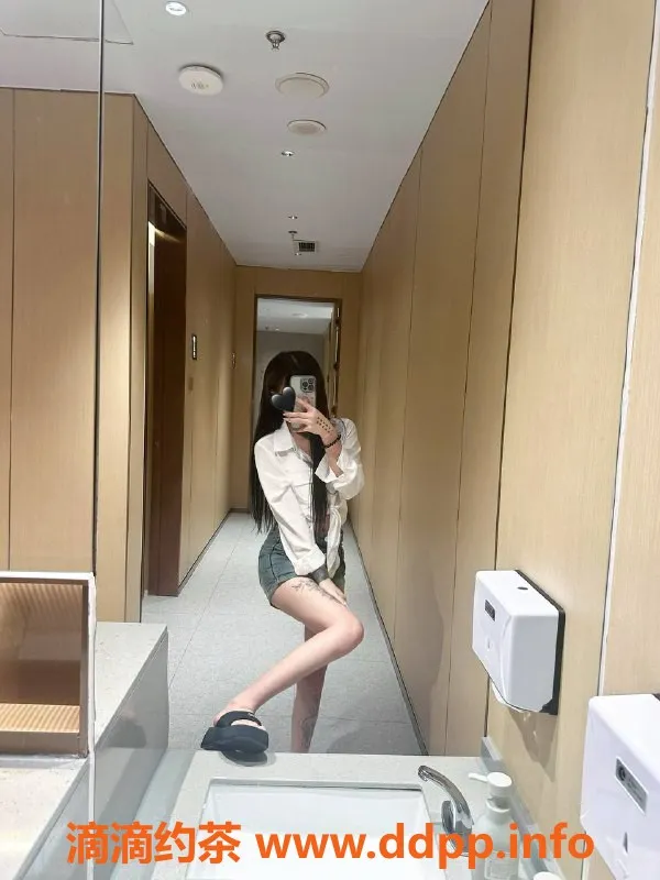 中山楼凤-石岐18岁7妻甜，服务优质，仅600起！