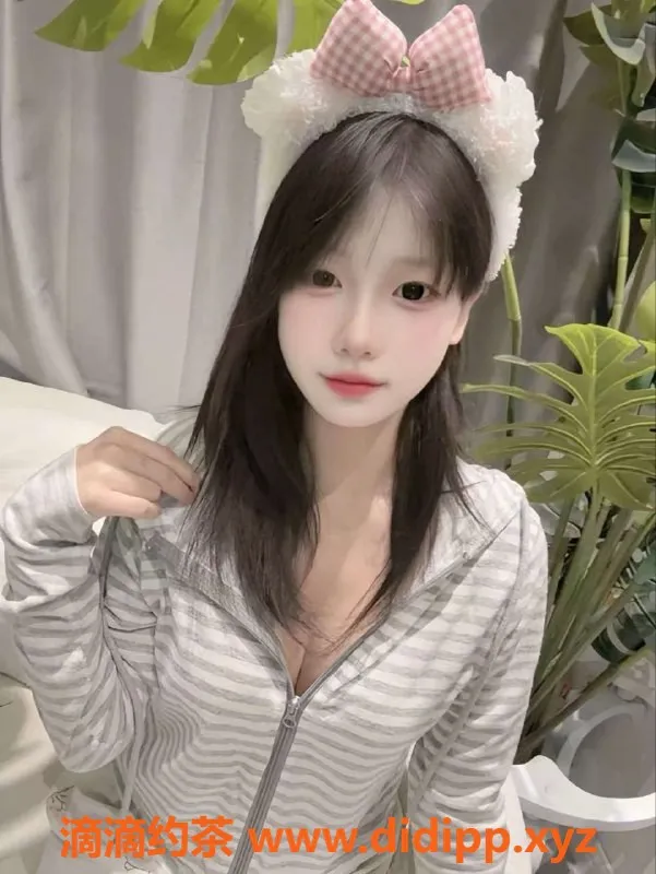 常州楼凤-武进18岁嫩妹涵涵，160cm/90斤，为您提供极致服务