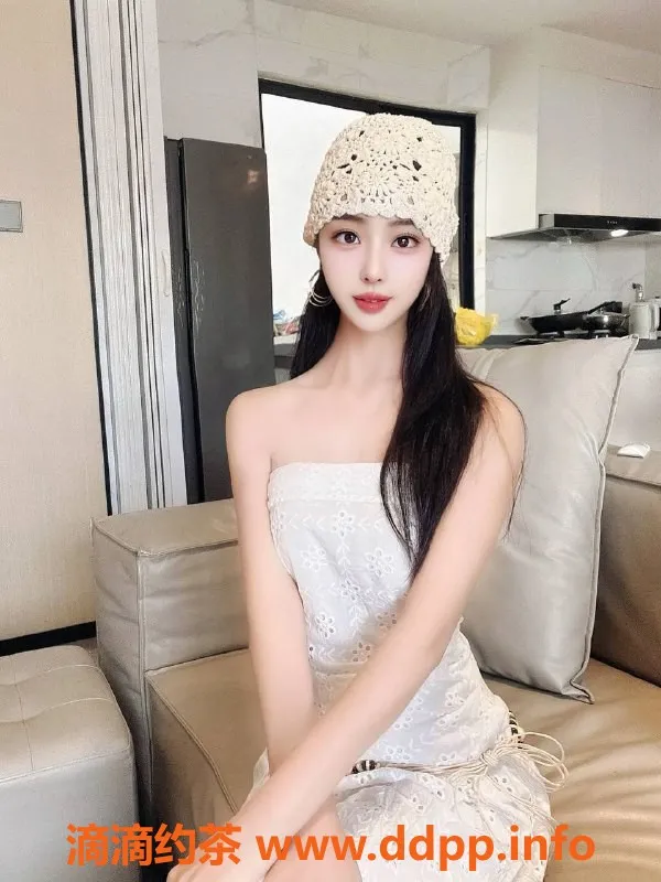 中山楼凤资源信息,西区艾莉，96年芳龄，胸围36C，超值服务等你来享