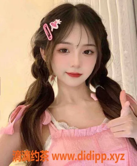 中山楼凤-东区悦悦，18岁女神，36B胸围，700元起