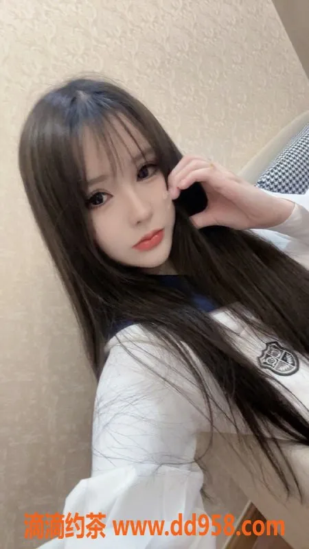 无锡楼凤资源信息,滨湖区小冉，高颜值丝袜制服陪浴服务