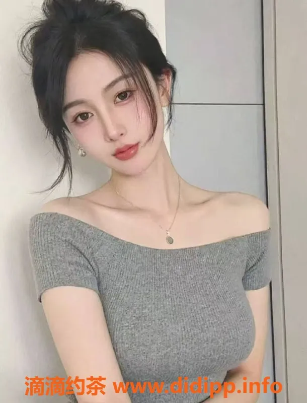 中山楼凤-南头两位小姐，价格亲民，服务多样