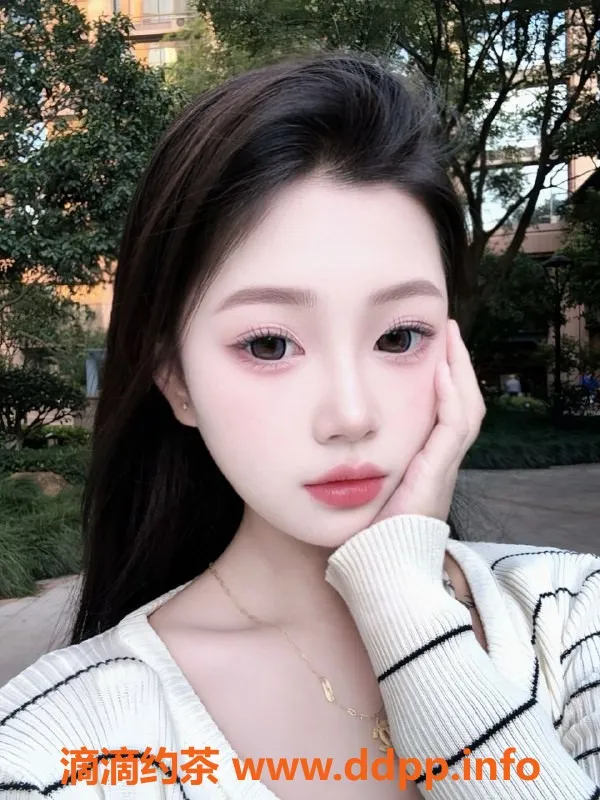 常州楼凤-武进萱萱，167高18岁嫩妹，陪浴服务