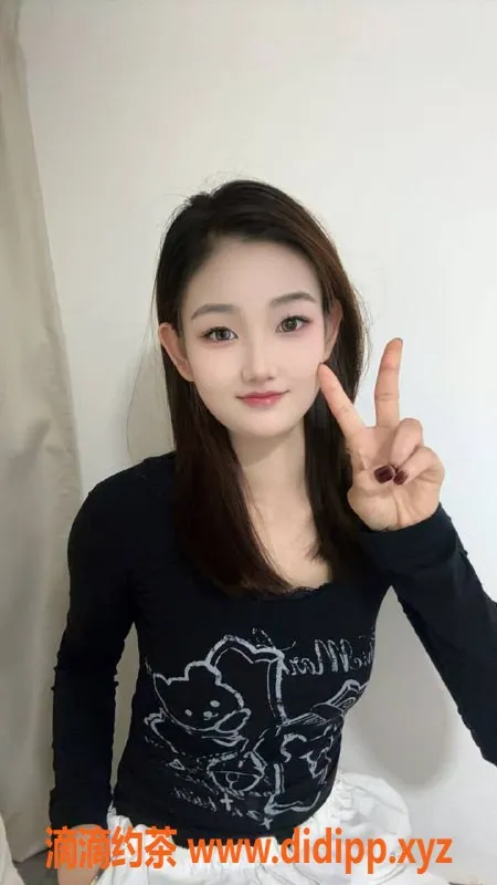 中山楼凤-石岐小欣，20岁B罩杯，800/1500服务