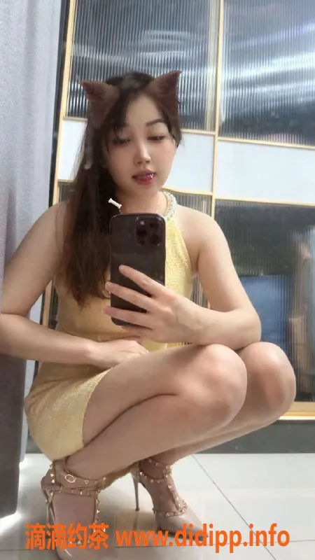 中山楼凤资源信息,古镇小布丁，22岁C罩杯，800元起服务