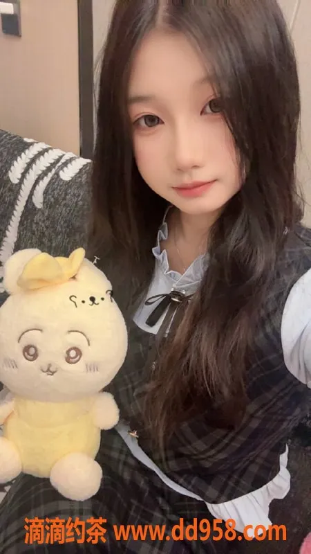 中山楼凤-石岐曼乔，18岁娇媚可人，体态极佳