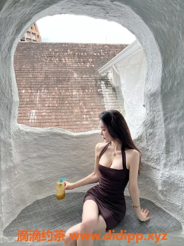 无锡楼凤资源信息,梁溪区高颜值李倩云，175cm纯欲女神