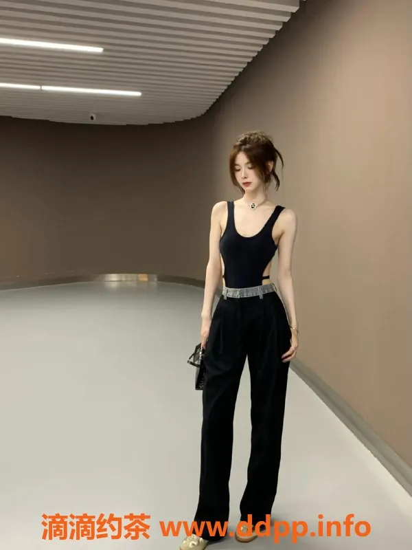 无锡楼凤-山竹 梁溪区高颜值模特 173cm 50kg 仅1400元