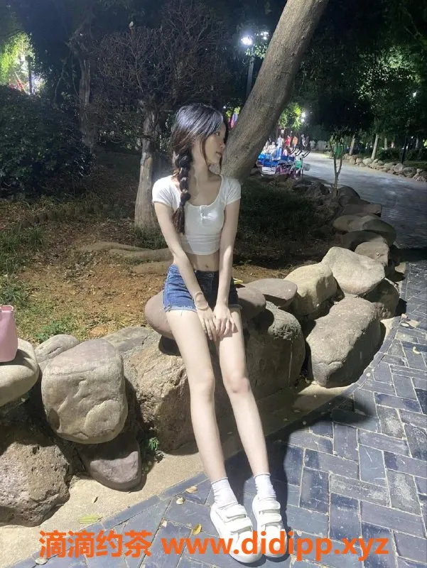 常州楼凤资源信息,武进万达嫩妹贝贝，162cm，90斤，800元起