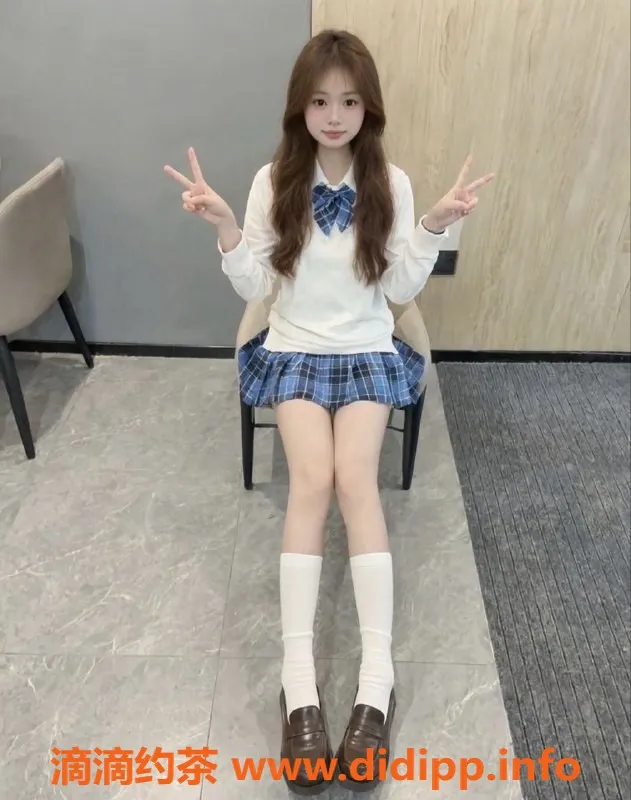 常州楼凤-武进万达嫩妹贝贝，162cm，90斤，800元起