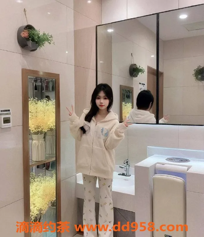 中山楼凤-小榄15岁美少女，快餐500，满意面付服务