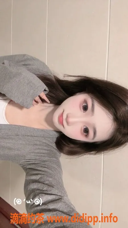 常州楼凤资源信息,武进JK妹糖糖，165cm，88斤，18岁，800元优惠体验