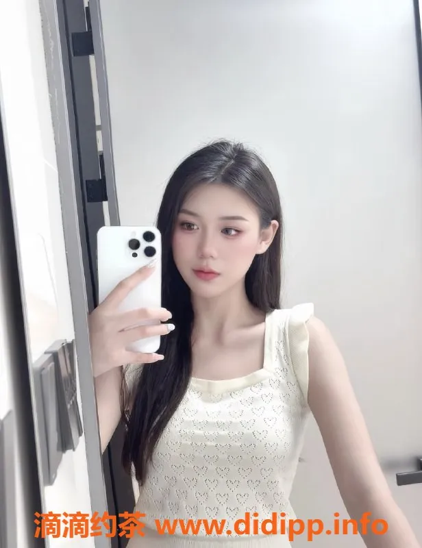 无锡楼凤-惠山区高颜值圆圆，170cm/46kg，陪浴口活