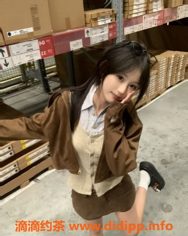 常州楼凤-武进小可爱165cm，B+胸围，1000元起服务