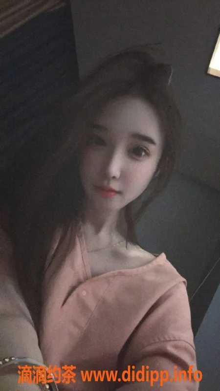 无锡楼凤-滨湖区高颜值宝贝奈雪，口活一流，1200元起