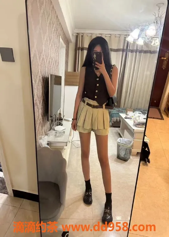 无锡楼凤-滨湖区奶芙，172cm，47kg，1200元起服务