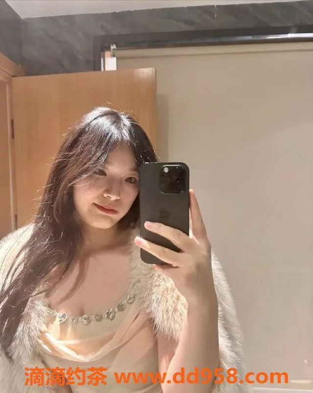 中山楼凤-中山南头3位小姐，洗吹做400元快餐300元