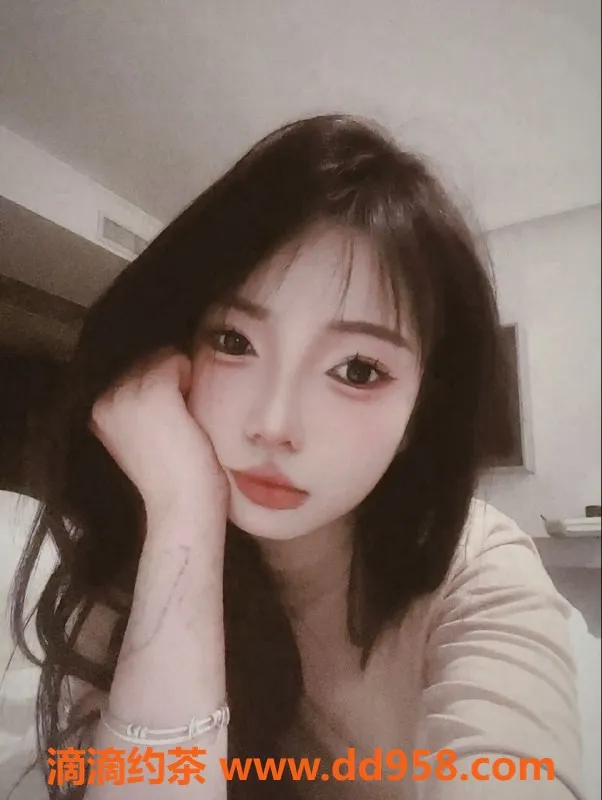 常州楼凤-武进国宾府娇嫩妹琳琳，165cm，92斤，服务全面