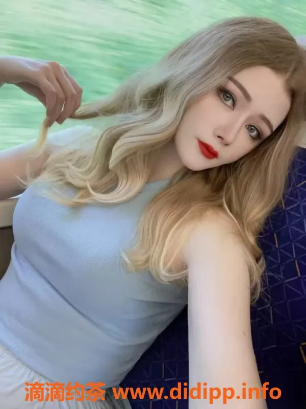 常州楼凤-武进乌克兰短期兼职，165高100斤，C+罩杯